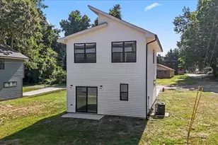212 S Carter St, Liberty, NC 27298 - Photo 27