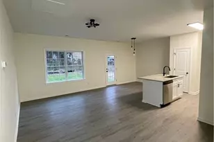 1015 Sharon St, High Point, NC 27260 - Photo 15