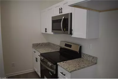 1015 Sharon Street, High Point, NC 27260 - Photo 7