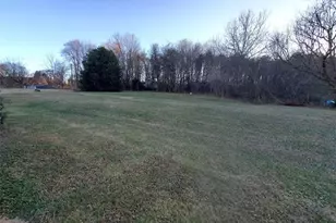 167 Draughn St, Mount Airy, NC 27030 - Photo 23