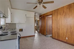 513 Ridgecrest Dr, High Point, NC 27262 - Photo 15