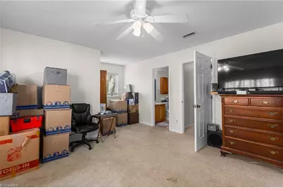 2016 Candelar Drive, High Point, NC 27265 - Photo 31