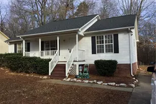 104 W Brown St, Mebane, NC 27302 - Photo 17