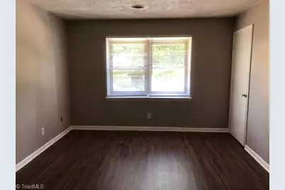 407 Sykes Avenue #D, Greensboro, NC 27405 - Photo 5