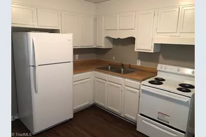 407 Sykes Avenue #D, Greensboro, NC 27405 - Photo 3