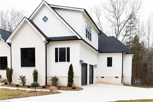 1200 Devlin Ct, High Point, NC 27262 - Photo 3