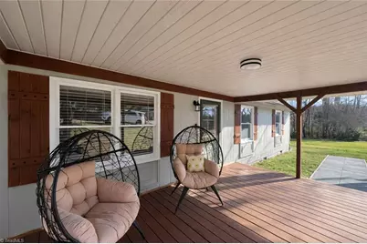 340 Vista Lane, North Wilkesboro, NC 28659 - Photo 5