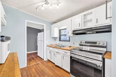 3303 Old Highway 16, Jefferson, NC 28640 - Photo 15