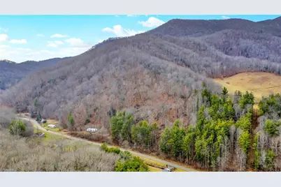 3303 Old Highway 16, Jefferson, NC 28640 - Photo 5