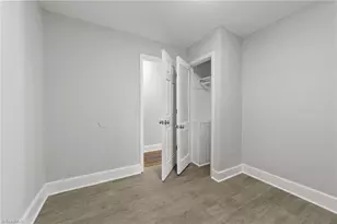 908 Lincoln St, Greensboro, NC 27401 - Photo 5