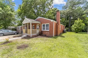 908 Lincoln St, Greensboro, NC 27401 - Photo 21