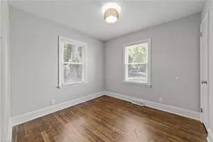 908 Lincoln St, Greensboro, NC 27401 - Photo 9