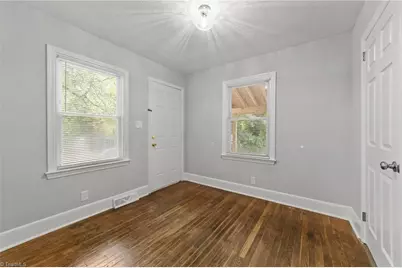 908 Lincoln Street, Greensboro, NC 27401 - Photo 15