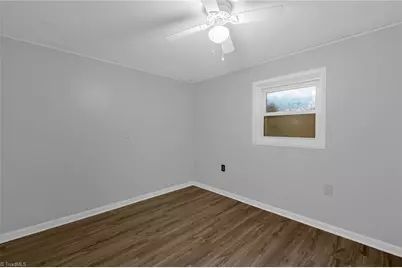 1034 Pine Knolls Road, Kernersville, NC 27284 - Photo 33