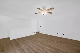 1034 Pine Knolls Rd, Kernersville, NC 27284 - Photo 17