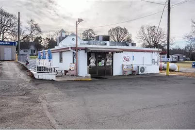 9140 Nc Highway 90 E, Stony Point, NC 28678 - Photo 49