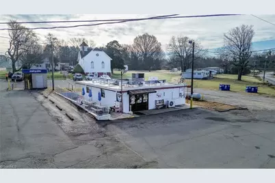 9140 Nc Highway 90 E, Stony Point, NC 28678 - Photo 3