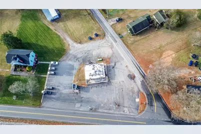 9140 Nc Highway 90 E, Stony Point, NC 28678 - Photo 7