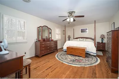 906 Chatfield Drive, Greensboro, NC 27410 - Photo 23