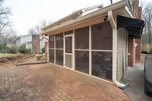 906 Chatfield Dr, Greensboro, NC 27410 - Photo 33