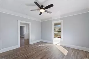 2722 Darrow Rd, Walkertown, NC 27051 - Photo 9