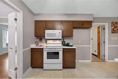 2300 Gordon Road, High Point, NC 27265 - Photo 13