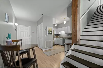801 W McGee Street #20, Greensboro, NC 27401 - Photo 11