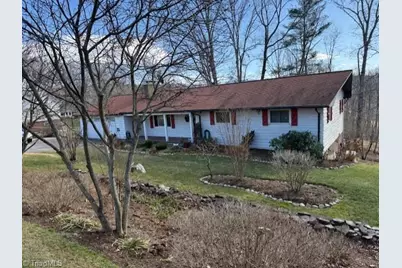 344 Knollwood Drive, Wilkesboro, NC 28697 - Photo 31