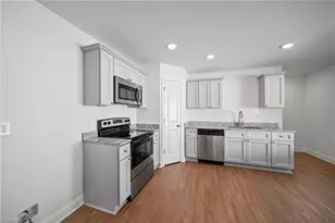 1129 Grady St, Salisbury, NC 28144 - Photo 9