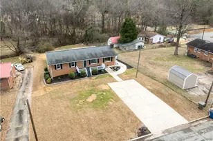 509 Carol Leigh Dr, Gibsonville, NC 27249 - Photo 3