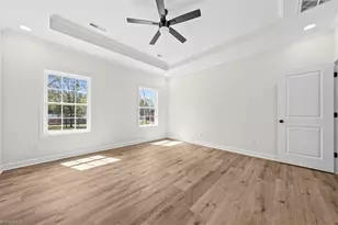 3903 Daye Dr, Greensboro, NC 27407 - Photo 15