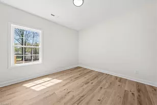 3903 Daye Dr, Greensboro, NC 27407 - Photo 23