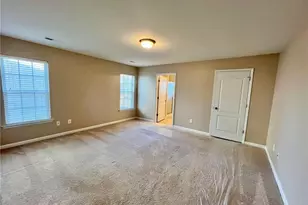 1528 Hamilton Hills Dr, Greensboro, NC 27406 - Photo 7