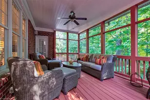 19 Middlefield Ct, Greensboro, NC 27455 - Photo 35