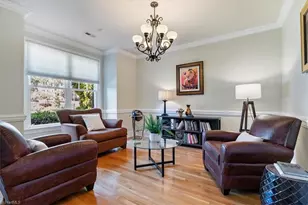 19 Middlefield Ct, Greensboro, NC 27455 - Photo 5