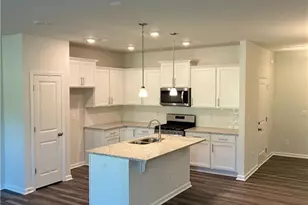 914 Lampton Ct, Jamestown, NC 27282 - Photo 13