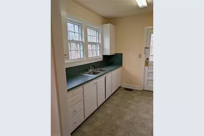 165 Harris Avenue, Elkin, NC 28621 - Photo 13