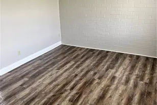 3102 Summit Ave, Greensboro, NC 27407 - Photo 3