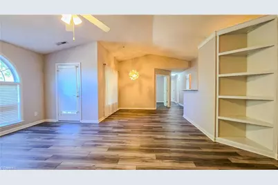 932 Scholastic Court, Winston-Salem, NC 27106 - Photo 3