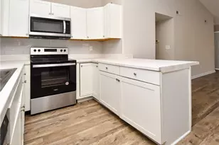 1811 Saffron Pl, Winston-Salem, NC 27127 - Photo 5