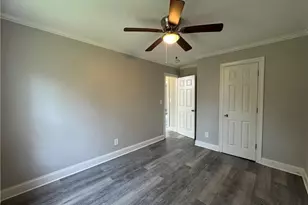 1803 Allyson Ave, Greensboro, NC 27405 - Photo 17