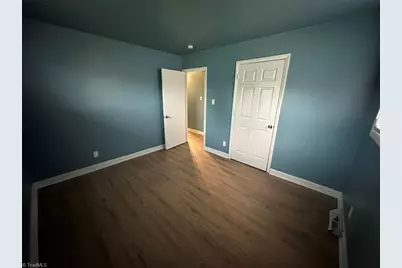 1405 Cypress Street, Greensboro, NC 27405 - Photo 5