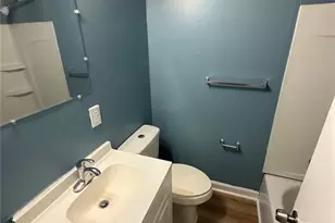 1405 Cypress St, Greensboro, NC 27405 - Photo 7