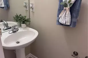 6306 Double Eagle Dr, Whitsett, NC 27377 - Photo 9