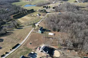 103 Simmons Farm Ln, Ararat, NC 27007 - Photo 35