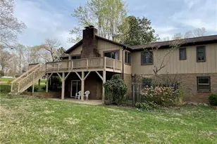 904 Fairidge Dr, Jamestown, NC 27282 - Photo 17