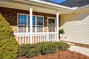 431 Mallard View Ln, Winston-Salem, NC 27127 - Photo 25