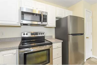 521 Scholastic Court, Winston-Salem, NC 27106 - Photo 13