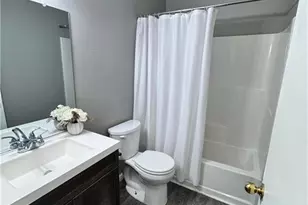 717 Belmont Dr, High Point, NC 27263 - Photo 7