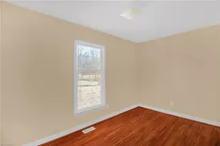 3425 Anderson Valley Rd, McLeansville, NC 27301 - Photo 23
